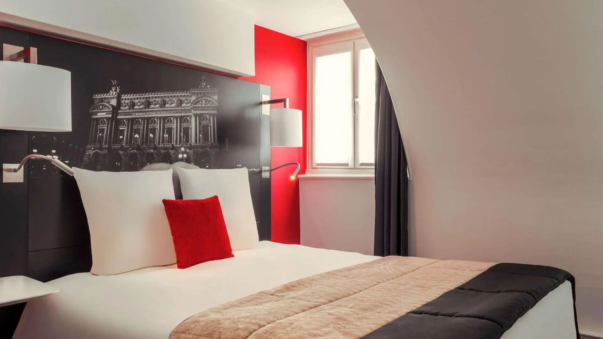 Mercure Opera Louvre Paris