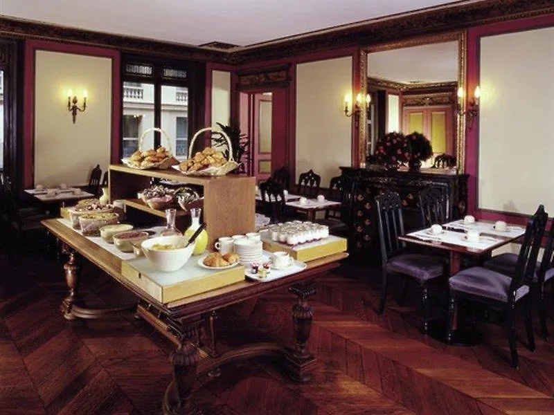 Mercure Opera Louvre 4* Párizs