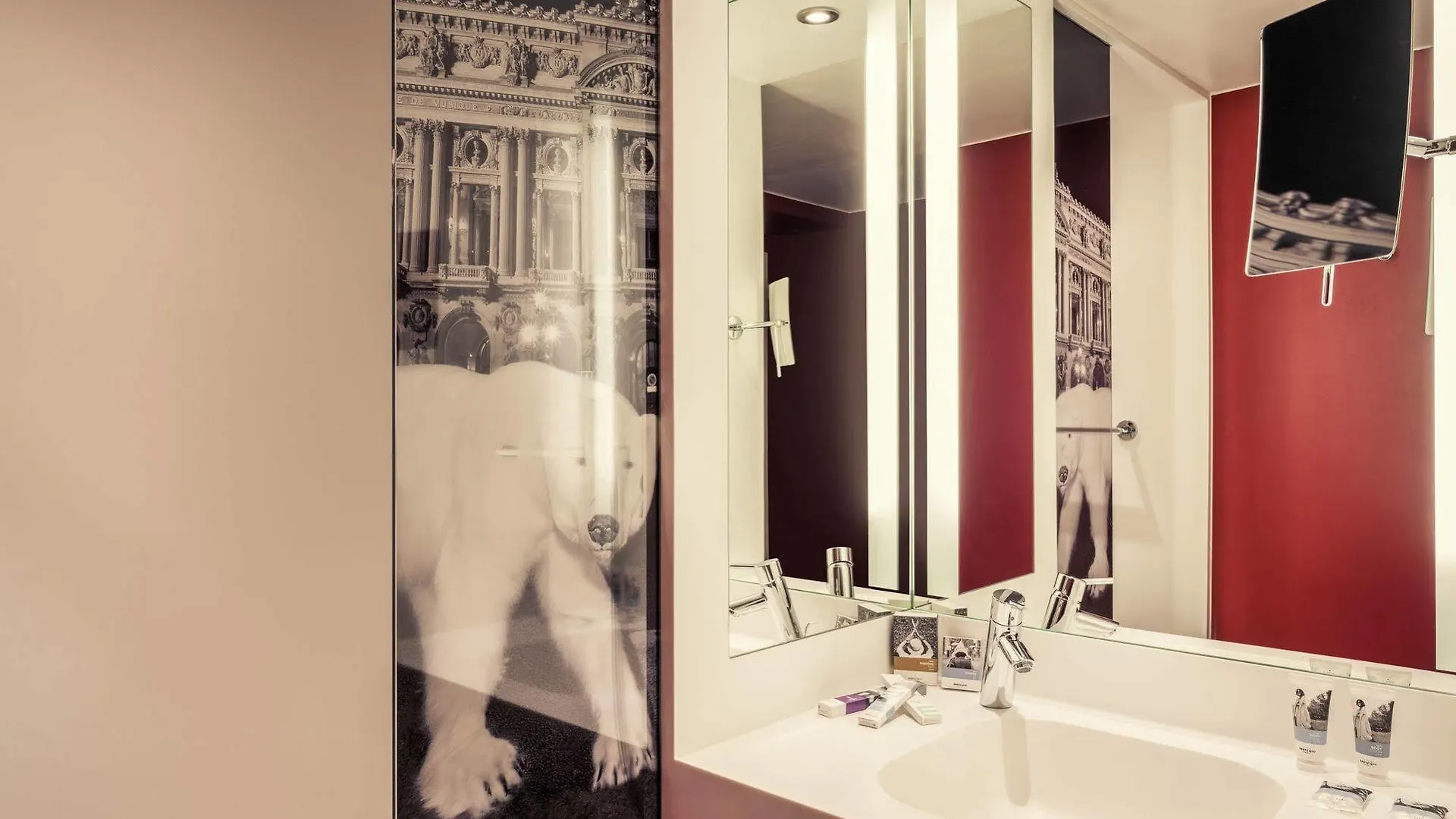 Mercure Opera Louvre Szálloda 4*