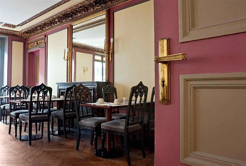 Mercure Opera Louvre Szálloda 4*